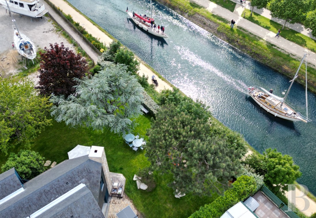 A contemporary villa next to the canal in Vannes, Morbihan - photo  n°5